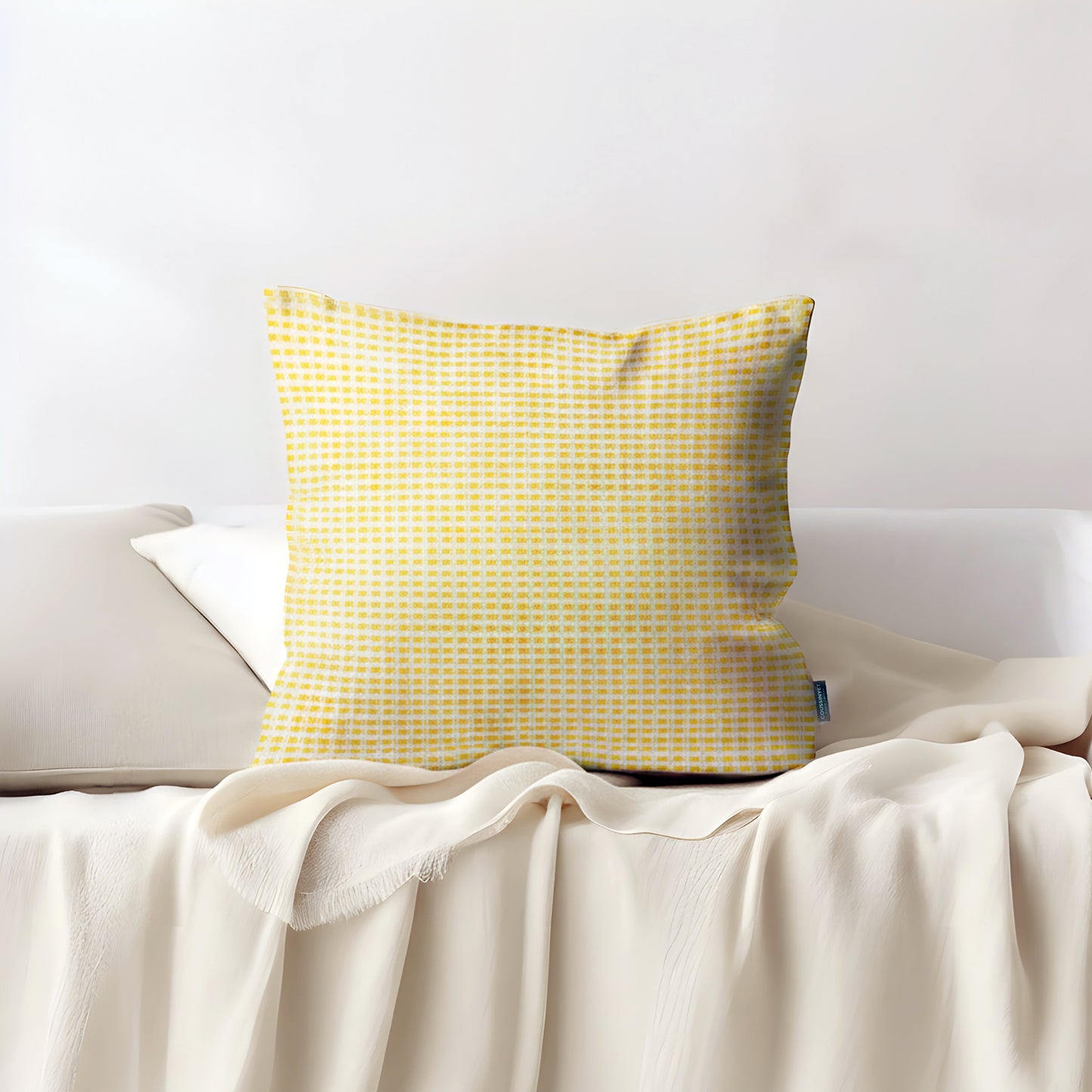 Cassis Textured Pillow Yellow
